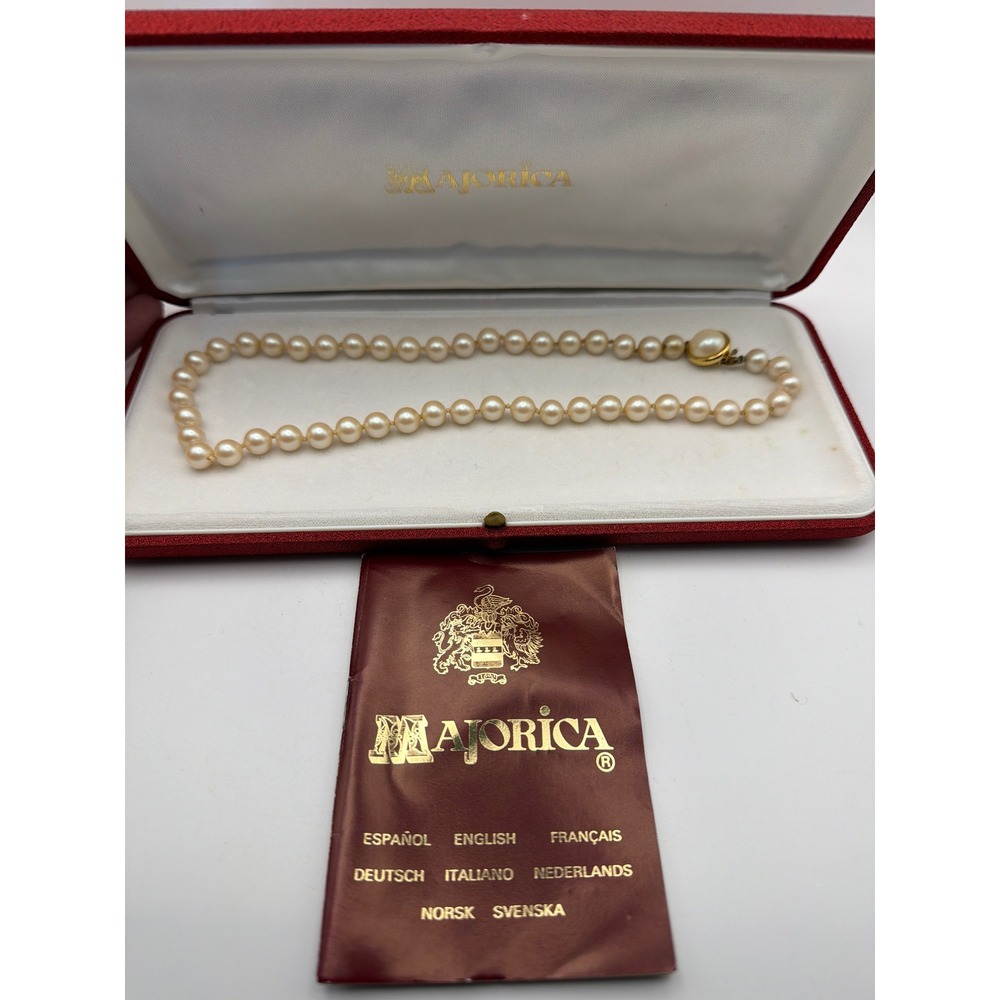 Majorica Pearl Necklace Vintage Hand Knotted Cream Organic Man-Made with Box